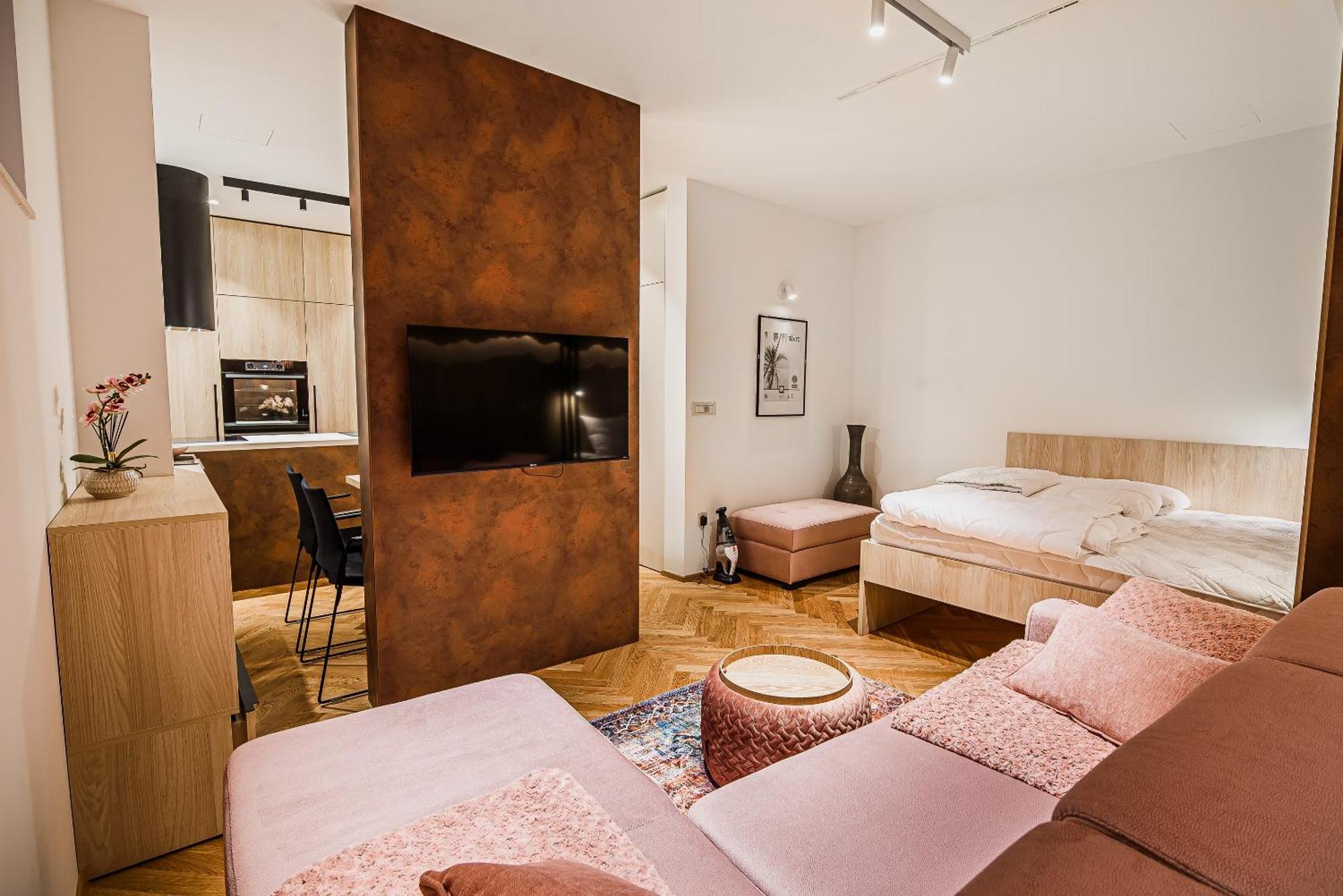 Apartments Slavec With Free Onsite Parking Kranjska Gora Exterior photo